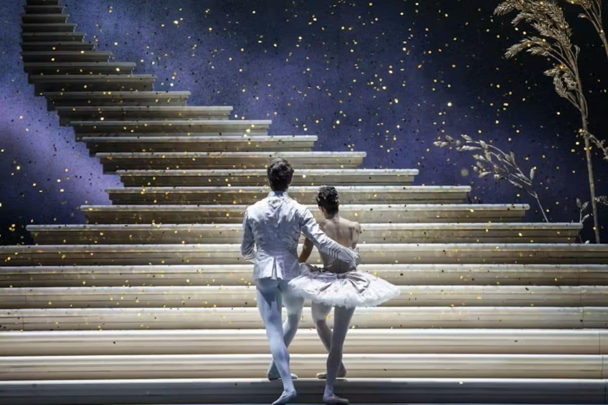 Pepeljuga Londonskog kraljevskog baleta